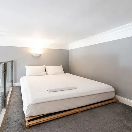 Rentplanet - Studencka Apartman *